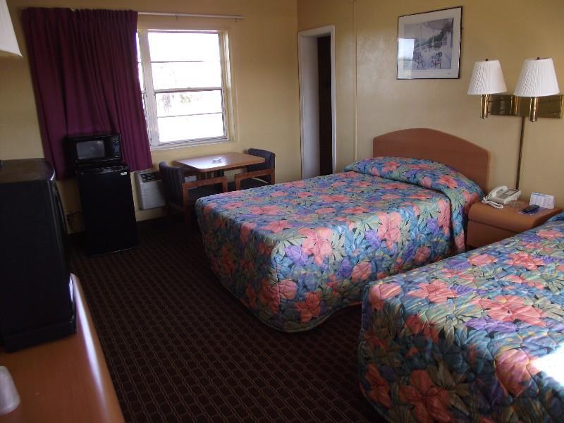 A 1 A Super Inn Ormond Beach Habitación foto
